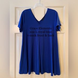 *Part of the Pick 5 for $25*  Size L - beautiful v neck in front and back Blue
